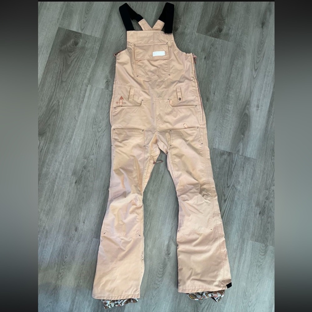 Powder Pink Burton Snowboarding Bib ❌sold❌